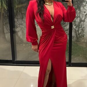 Elegant Red Evening Dress